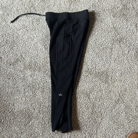 New without tags alo leggings - Picture 4 of 5
